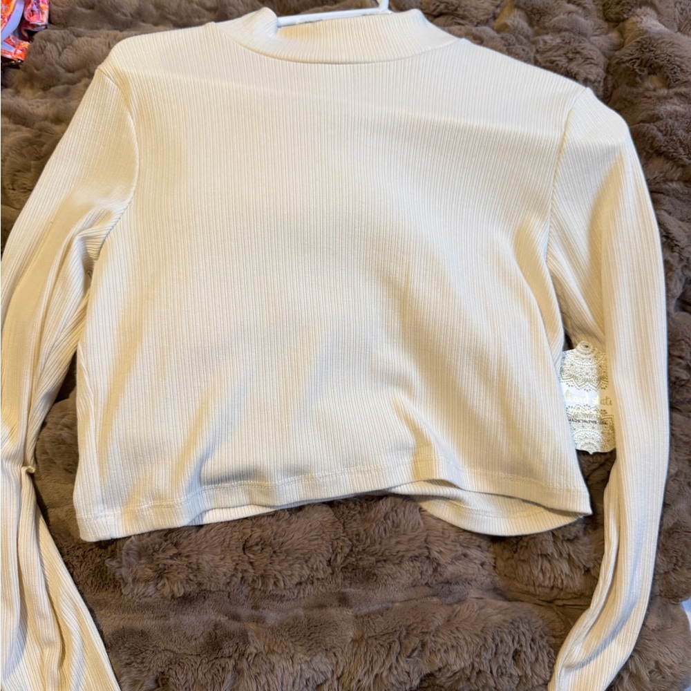 Altar'd State Cream Long Sleeve Ribbed Top